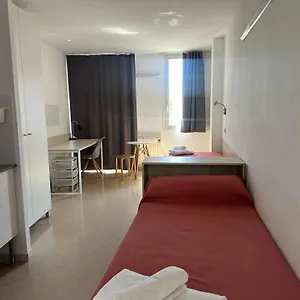 Residencia Universitaria Francesc Giralt I Serrà Terrassa
